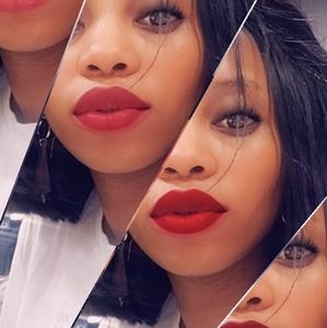 Meet your Posher, Favour